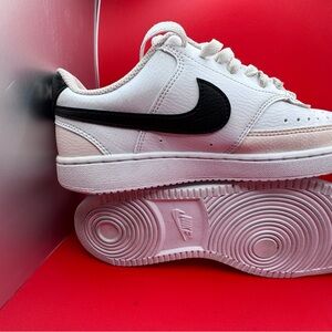 Nike Court Vision Low Next Nature women's shoes in the White/Light Soft Pink/Blk
